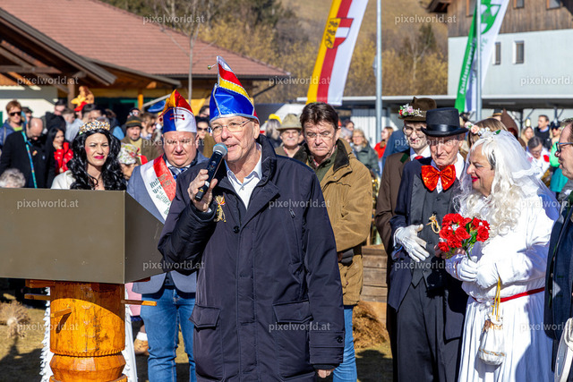 Bärentreiben in Steuerberg | Bildershop von pixelworld.at - Realisiert mit Pictrs.com