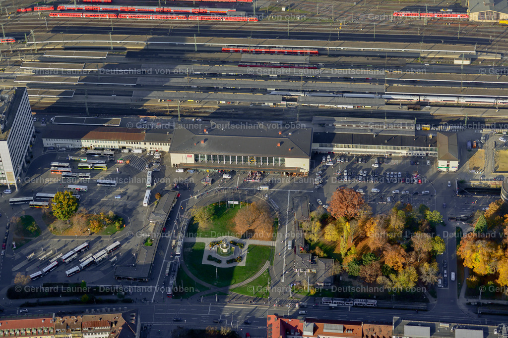 3651199 | Hauptbahnhof Würzburg 2015