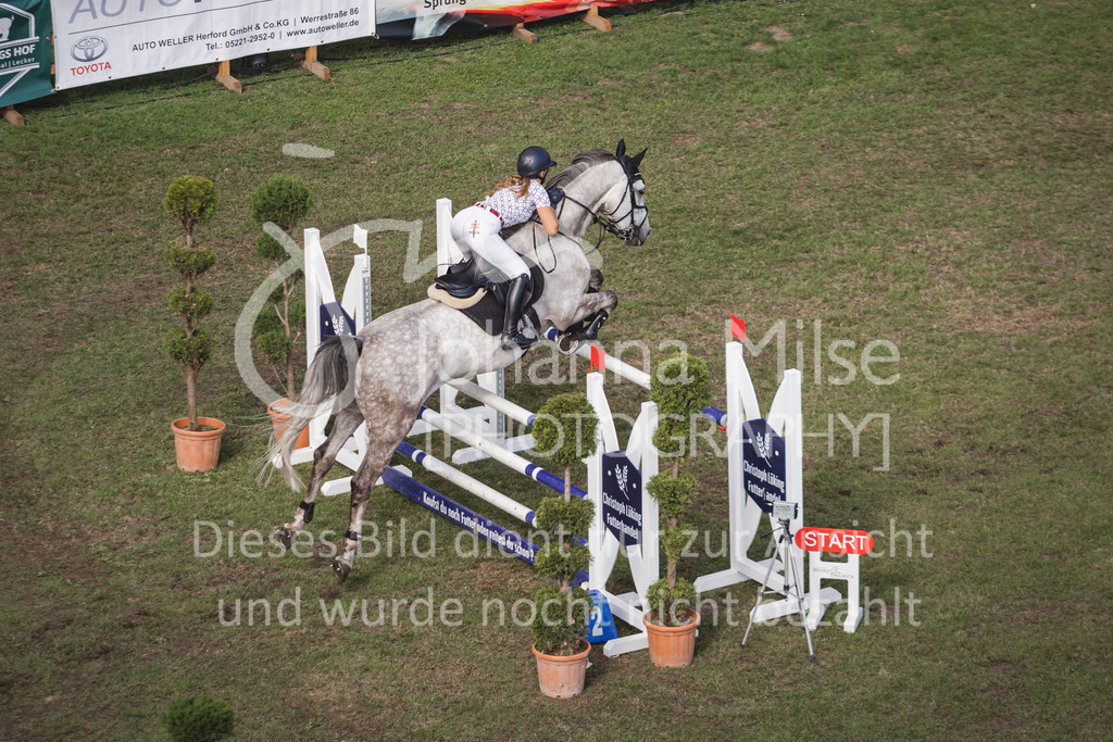230715_LC_M2-SprmstAnf-722 | Deine schönsten Turniermomente als professionelle Fotos! Entdecke hochwertige Pferdesport-Fotografie im Online-Shop. Jetzt Fotos finden & bestellen!