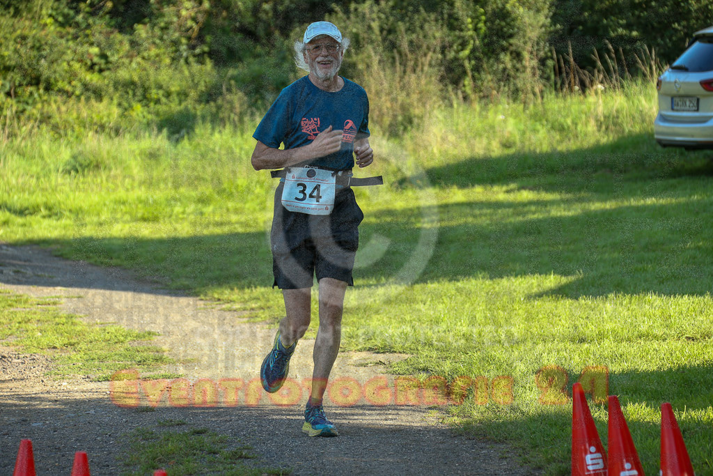 230826_1806_EX1_1797 | Sportfotografie im Rhein-Sieg Kreis, Köln, Bonn, NRW, Rheinland Pfalz, Hessen, etc. Unser Tätigkeitsfeld umfasst den Laufsport vom Volkslauf über den Marathon, Duathlon, Triathon bis zum Ultralauf wie Kölnpfad Ultra oder Schindertrail.