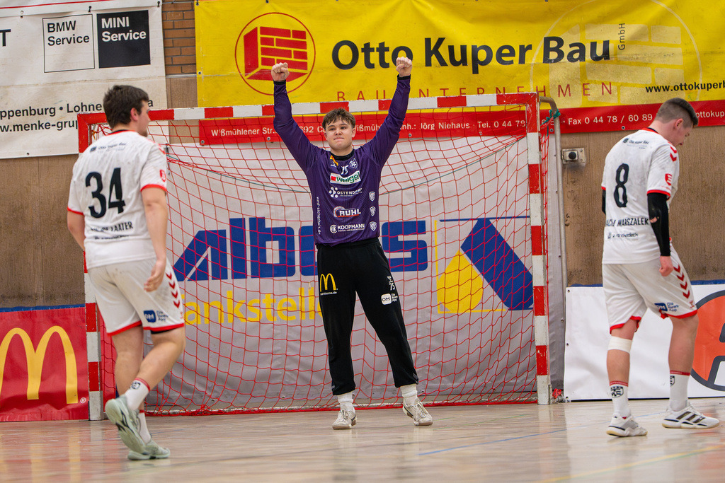 Handball I Herren I Saison 2025-2026 I Regionalliga I 23 Spieltag I TV Cloppenburg - HSG Nienburg I 21.02.20260127 | jns.sportfotos - Realisiert mit Pictrs.com