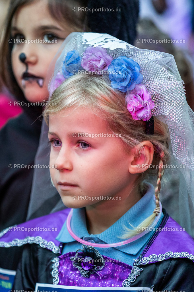 Sparda-Bank Halloween-Run Koeln 2023, 31.10.2023, Forstbotanischer Garten Rodenkirchen, Koeln | Impressionen vom Sparda-Bank Halloween-Run Koeln 2023, 31.10.2023, Forstbotanischer Garten Rodenkirchen, Koeln