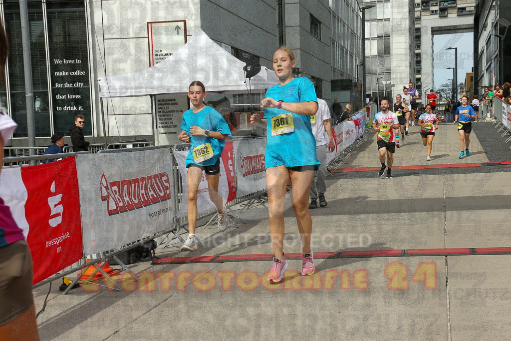 250920_1328_EX1_4838 | Sportfotografie im Rhein-Sieg Kreis, Köln, Bonn, NRW, Rheinland Pfalz, Hessen, etc. Unser Tätigkeitsfeld umfasst den Laufsport vom Volkslauf über den Marathon, Duathlon, Triathon bis zum Ultralauf wie Kölnpfad Ultra oder Schindertrail.