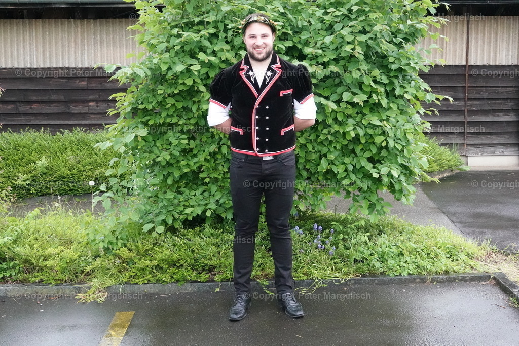 DSC03756 | Schwingen - Realisiert mit Pictrs.com