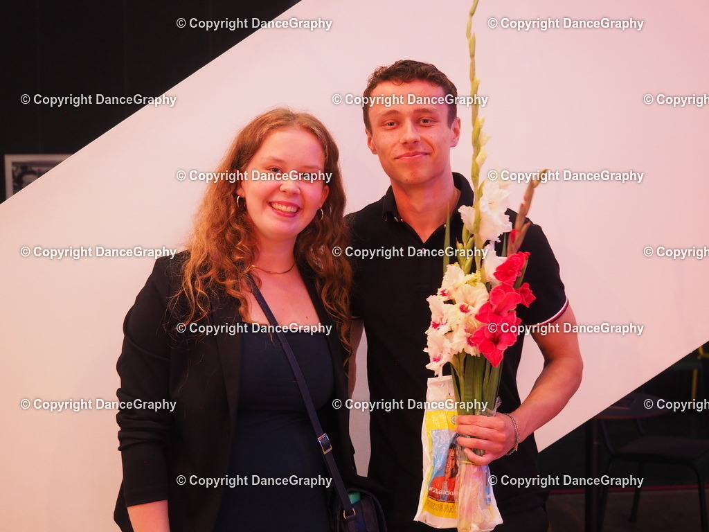 P7261437 | DanceGraphy - Realisiert mit Pictrs.com