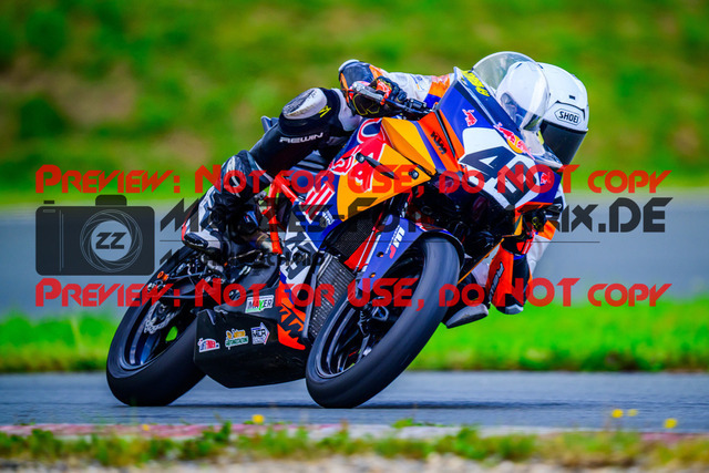 MaZZes_FotoMatrix_240728_6007705_6066 | SSP300