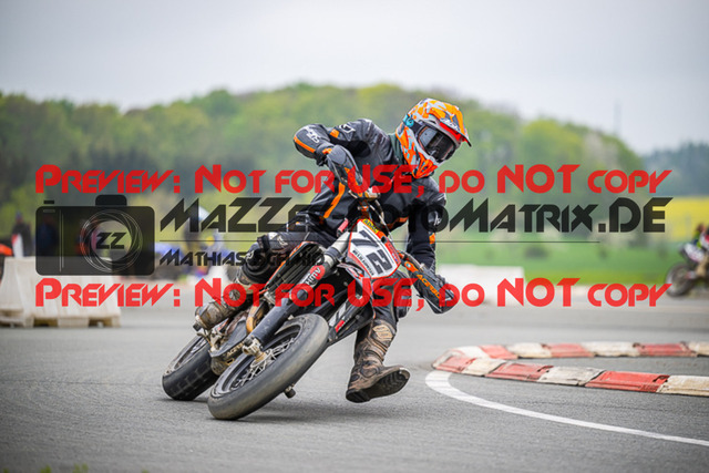 MaZZes_FotoMatrix_230507_7714 | S4