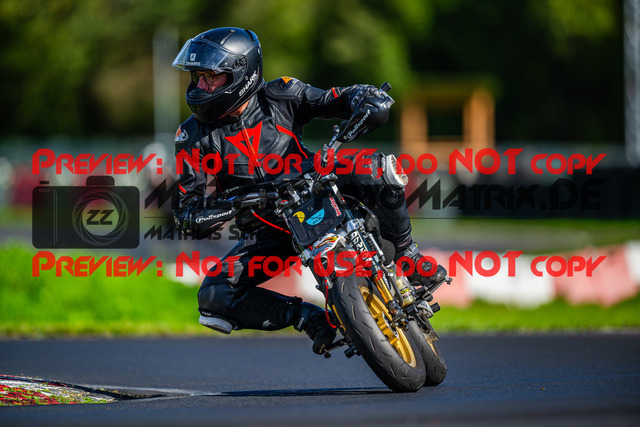 MaZZes_FotoMatrix_230920_0869 | Fotograf Mathias Schmid
Sportfotograf,
Eventfotograf,
Hochzeitsfotograf,
Portraitfotograf