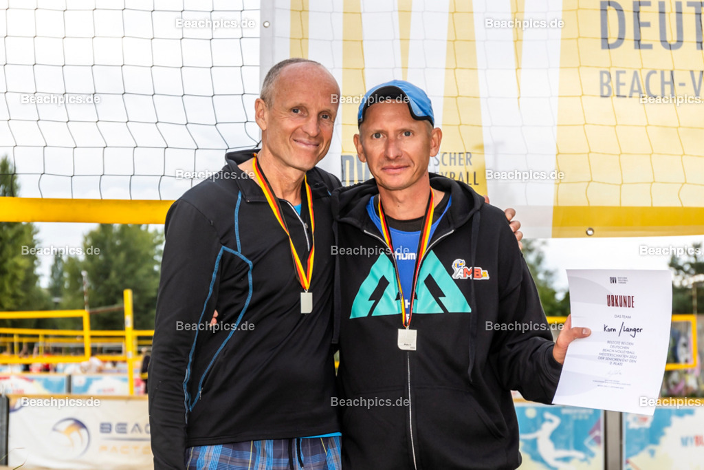 2022-00063232-Deutsche-Seniorinnen-Meisterschaft |  11.09.2022; Berlin Foto: Gerold Rebsch - www.beachpics.de
