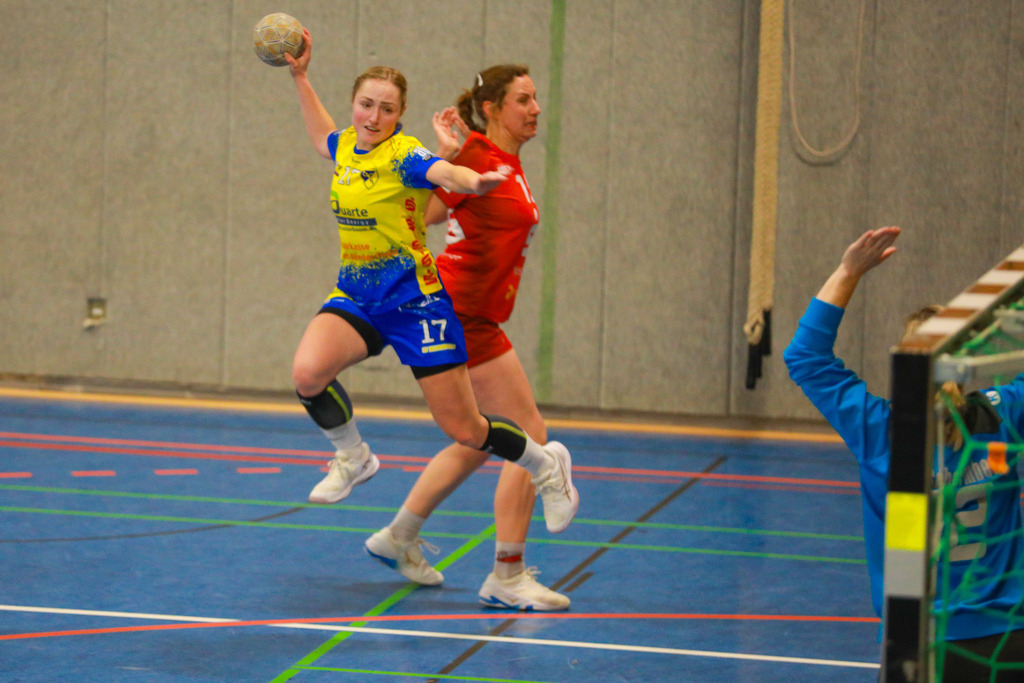 SvSchermbeck_SVN_061225_114 | Bildergalerie von Sport-Ereignissen aber auch von weiteren spannenden Dingen - nicht nur vom Niederrhein. In Anlehnung an den bekannten Spruch von Hanns Dieter Hüsch heißt das Motto: "Niederrhein ist überall".  - Realisiert mit Pictrs.com