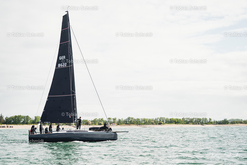 Fehmarn Rund 2025_DSC6960 | Fotoprodukte, Kalender und Wanddeko direkt vom Fotografen auf Fehmarn. Ob Wandbild auf Alu-Dibond, hinter Acrylglas oder auf Leinwand – hier können Sie Ihr Lieblingsbild kaufen. - Realisiert mit Pictrs.com