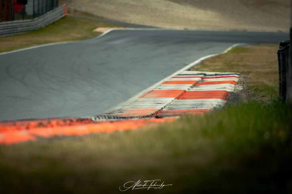 Zandvoort 2026 | Entdecken Sie die faszinierende Welt von Alexander Tschuncky Arts: Kreative Fotografie, atemberaubende Automobilkunst und hochwertiger Bilderdruck. Lassen Sie sich inspirieren! - Realisiert mit Pictrs.com