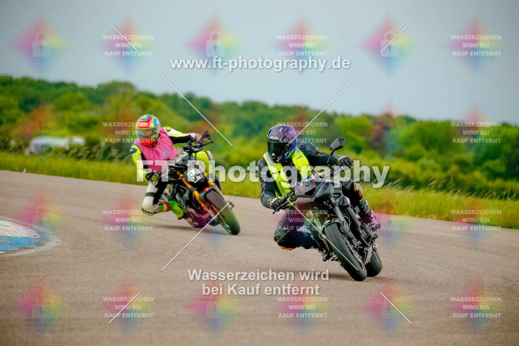 _MOT1684 | Hier findet Ihr Bilder von Touristenfahrten auf der Nürburgring Nordschleife oder von anderen Veranstaltungen die ich besucht habe. Viel Spass beim Durch Schauen 