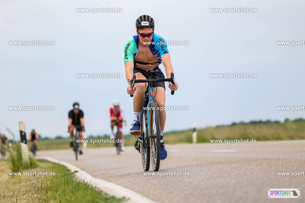 BR8A4117 | Stadttriathlon Erding 2025. #yourpictrs #sportshot_your_pictrs @Sportshotphotography #stadttriathlonerding Copyright: www.sportshot.de