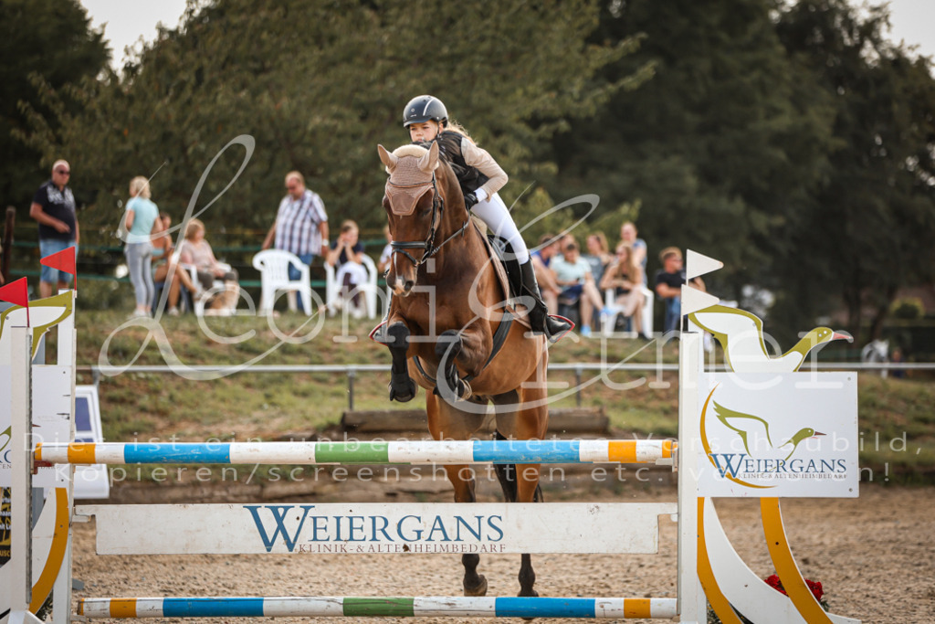 29.SaSpL00143 | Leoni Ertmer Photography - Realisiert mit Pictrs.com