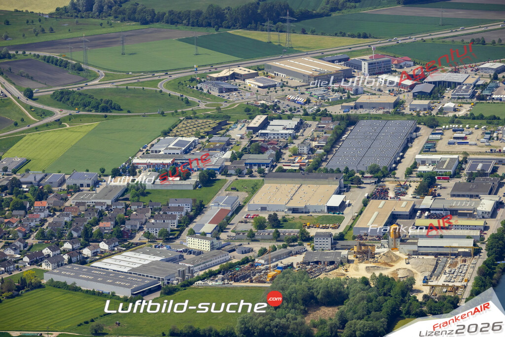 Das Luftbild zeigt Derching Gewerbe Friedberg - Die Luftaufnahme wurde 2023 vom UL-Flugzeug aus erstellt ( keine Drohne ) - Hochauflösende Luftaufnahme - Für grossformatige Ausdrucke geeignet. Die Geschenkidee !Mit Lizenz und Bildrechte bestellbar