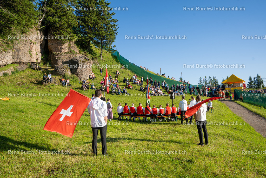 DSC02194 | René Burch leidenschaftlicher Fotograf aus Kerns in Obwalden.  Hier finden sie Sport, Landschaft und Natur Fotografie.
 - Realisiert mit Pictrs.com