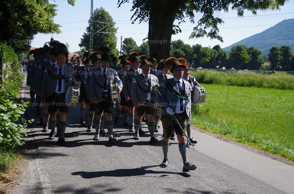 IMGP5897 | fotografiert von Axel PollmannLeonhardi Wallfahrt Benediktbeuern und Murnau, Fronleichnam, Fasching, Landschaft im Loisachtal und Benediktbeuern  - Realisiert mit Pictrs.com