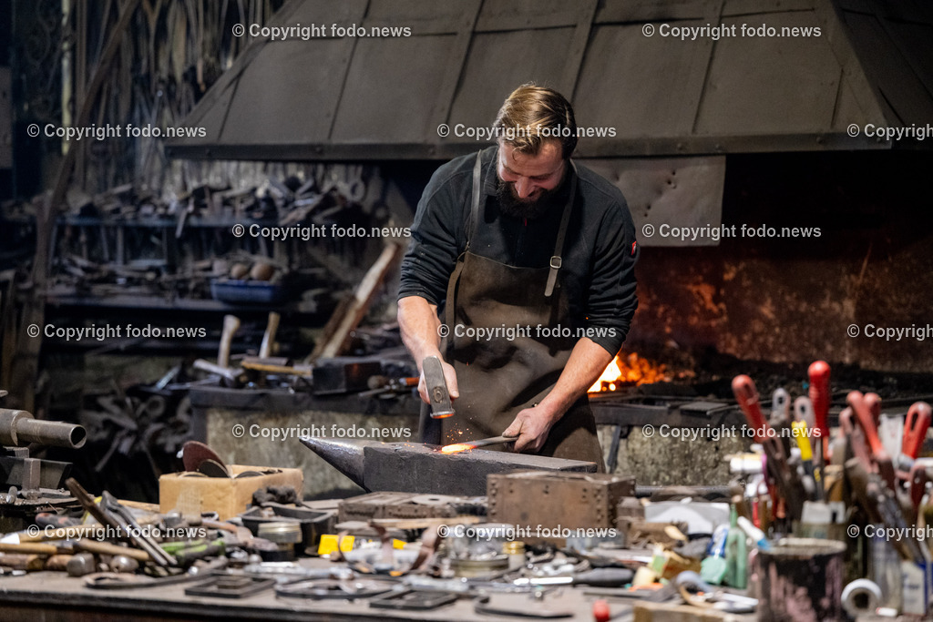 Molln_ Schmiede_ 02.12.2025-80 | 02.12.2025, MOLLN, AUT, Kunstschmiede Schmidberger im Bild Themenbild, Kunstschmiede, Georg Schmidberger