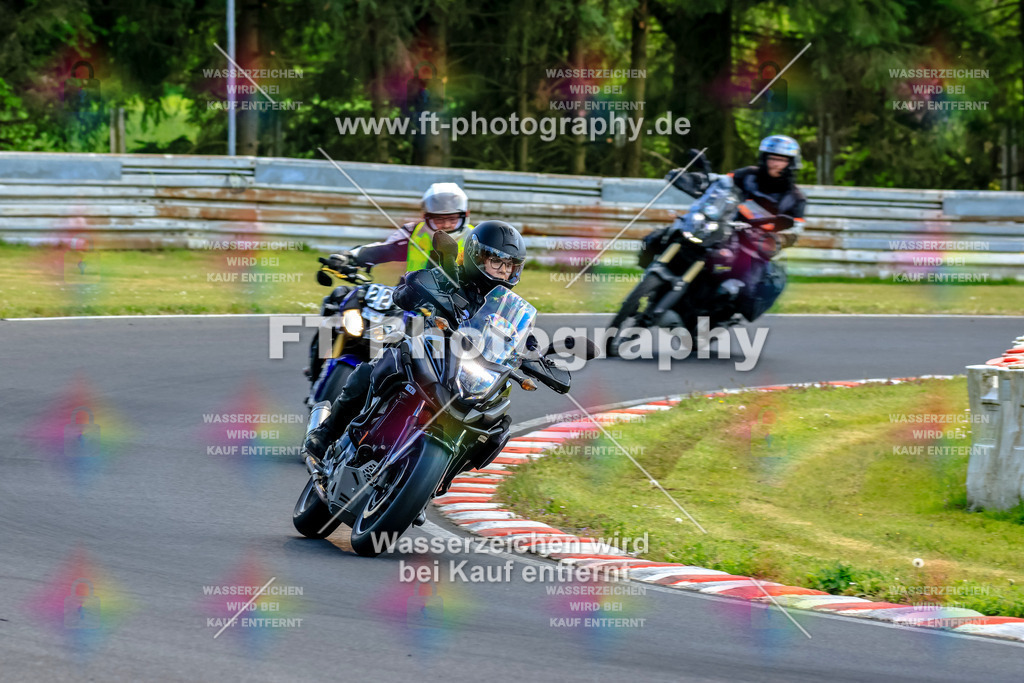 _OTO2475 | Hier findet Ihr Bilder von Touristenfahrten auf der Nürburgring Nordschleife oder von anderen Veranstaltungen die ich besucht habe. Viel Spass beim Durch Schauen 