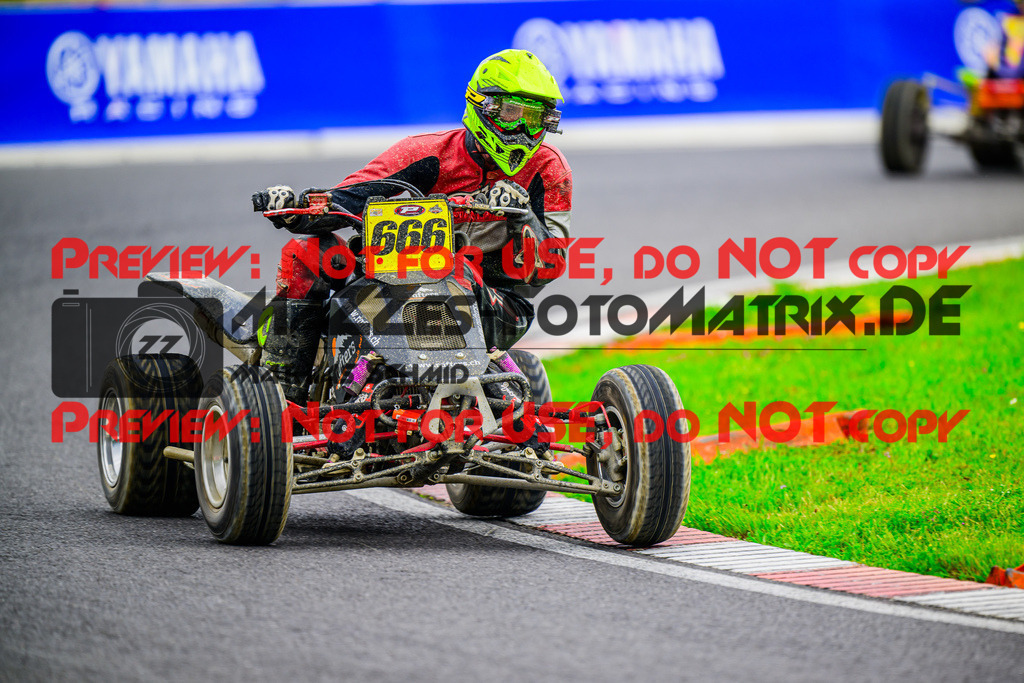 MaZZes_FotoMatrix_240608_6007705_9026 | QUAD