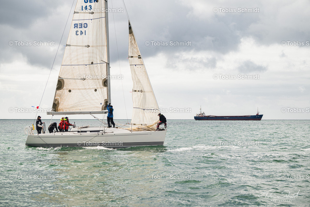 Fehmarn Rund 2025_DSC6852 | Fotoprodukte, Kalender und Wanddeko direkt vom Fotografen auf Fehmarn. Ob Wandbild auf Alu-Dibond, hinter Acrylglas oder auf Leinwand – hier können Sie Ihr Lieblingsbild kaufen. - Realisiert mit Pictrs.com