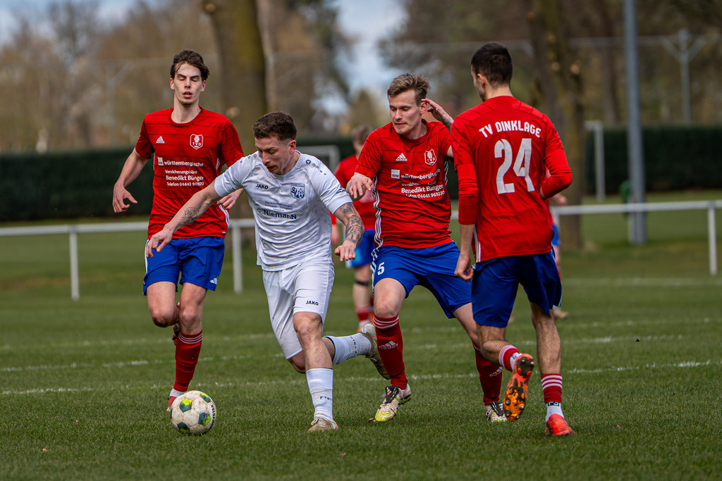 Fußball I Herren I Saison 2025-2026 I Halbfinale Kreispokal VEC I  BW Langförden - TV Dinklage II I 18862 | jns.sportfotos - Realisiert mit Pictrs.com