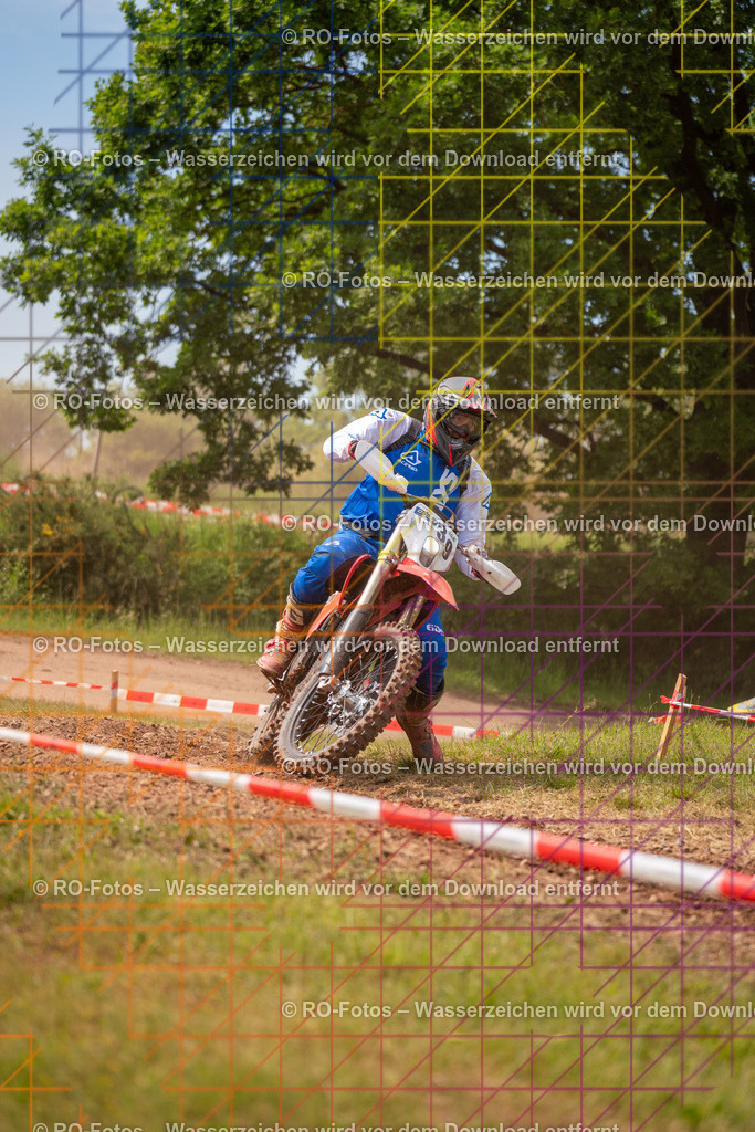 Wolfshausen 3 Lauf -216 | Sportfotografie von RO-Fotos: Motorsport, Motocross, Enduro, Laufveranstaltungen und Triathlon. Professionelle Fotos von Sportlern und Events. - Realisiert mit Pictrs.com