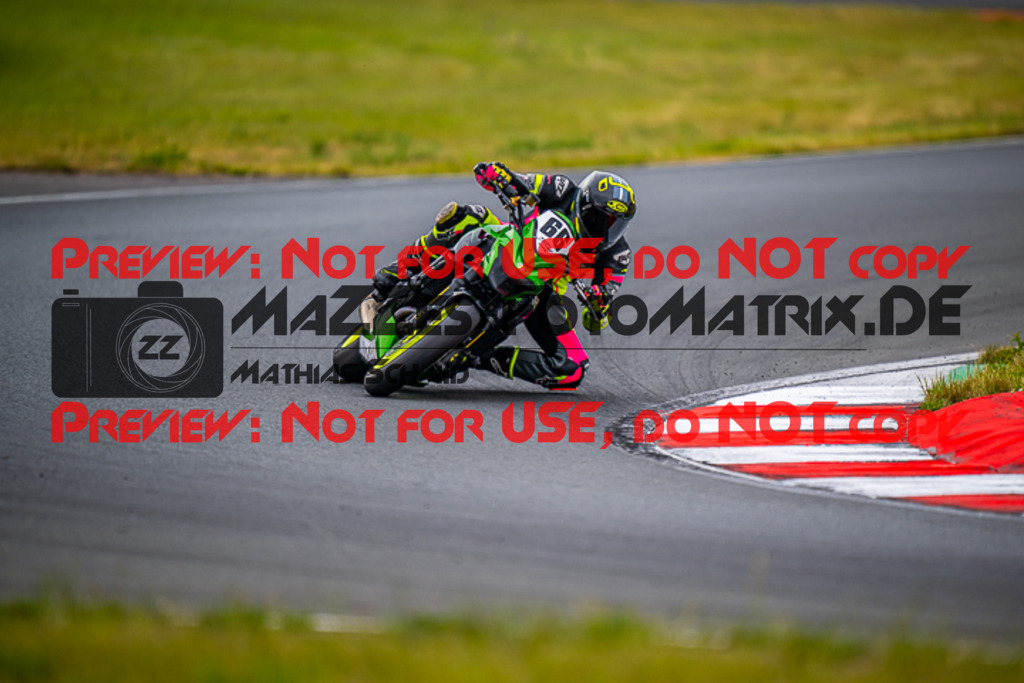 MaZZes_FotoMatrix_220520_6566 | Fotograf Mathias Schmid
Sportfotograf,
Eventfotograf,
Hochzeitsfotograf,
Portraitfotograf