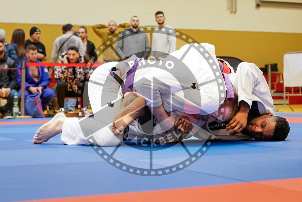 20240203PBB08673 | Fighters compete during the Brazilian Jiu-Jitsu Championship of the AJP Tour in Maintal by Frankfurt am Main, Germany, on February 2, 2024.