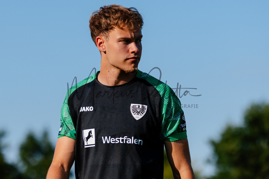 Testspiel, Saison 2026/27: SC Preußen Münster - Kickers Emden | Billerbeck, 10.07.2026: Testspiel, SC Preußen Münster gegen Kickers Emden auf der Anlage des DJK Billerbeck in Billerbeck. Foto: sportfotografie.ms | Markus Paletta - Realisiert mit Pictrs.com