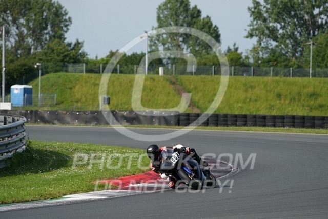 2024_06_21_PBK_11411 | Sportfotografie; SlowMotion; Video; Rennstrecke; Hafeneger; Speer; Racing; RSE; BMW; CBO; Trackday; Motorsportarena; Hockenheimring; Brno; Most; Barcelona; Valencia