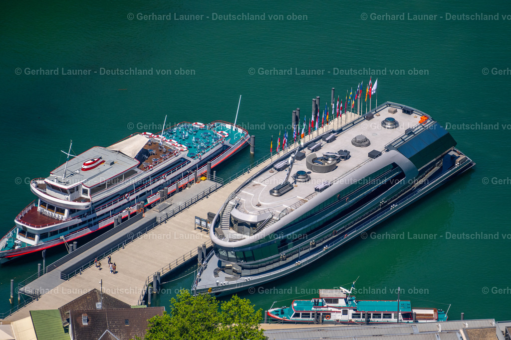 4031413 | BREGENZ 12.06.2020 Luxus - Yacht auf der Wasseroberfläche am Kai und Hafenbecken des Binnenhafen am Ufer des Bodensee an der Seestraße in Bregenz am Bodensee in Vorarlberg, Österreich. Weiterführende Informationen bei: Internationale Bodensee Tourismus GmbH,  Landeshauptstadt Bregenz,  VL Bodenseeschifffahrt GmbH &amp; Co KG. // Luxury yacht on the water surface on the quay and docks of the inland port on the shore of Lake Constance on street Seestrasse in Bregenz at Bodensee in Vorarlberg, Austria. Further information at: Internationale Bodensee Tourismus GmbH,  Landeshauptstadt Bregenz,  VL Bodenseeschifffahrt GmbH &amp; Co KG. Foto: Gerhard Launer