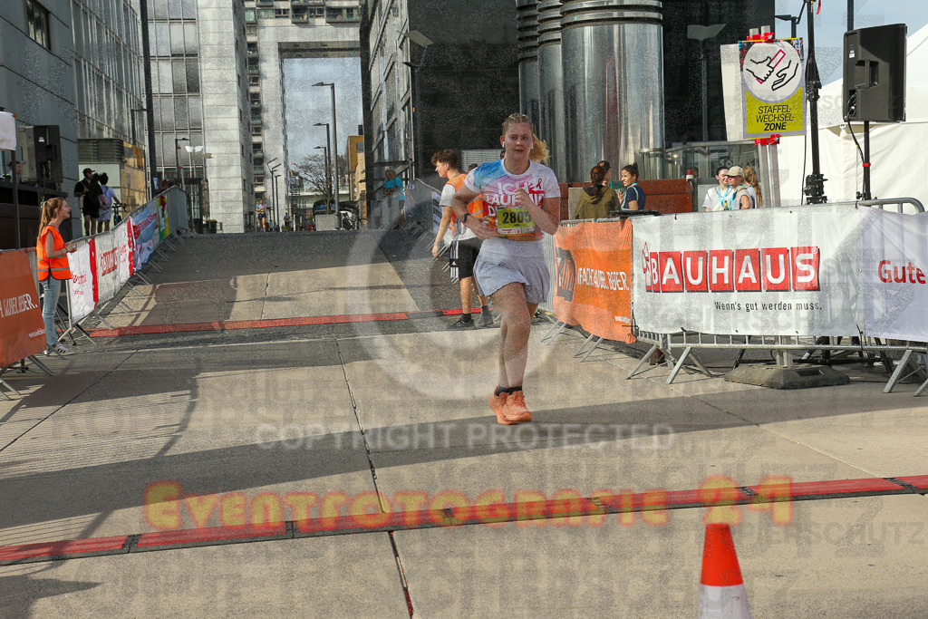 250920_1554_EX1_0813 | Sportfotografie im Rhein-Sieg Kreis, Köln, Bonn, NRW, Rheinland Pfalz, Hessen, etc. Unser Tätigkeitsfeld umfasst den Laufsport vom Volkslauf über den Marathon, Duathlon, Triathon bis zum Ultralauf wie Kölnpfad Ultra oder Schindertrail.