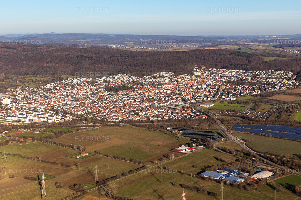 Luftbild: Ortsansicht der Straßen und Häuser der Wohngebiete in Nußloch im Bundesland Baden-Württemberg in Deutschland. Foto: IMG_125561.jpg vom 21.02.2021 durch Werner Riehm/FLY-FOTO.de