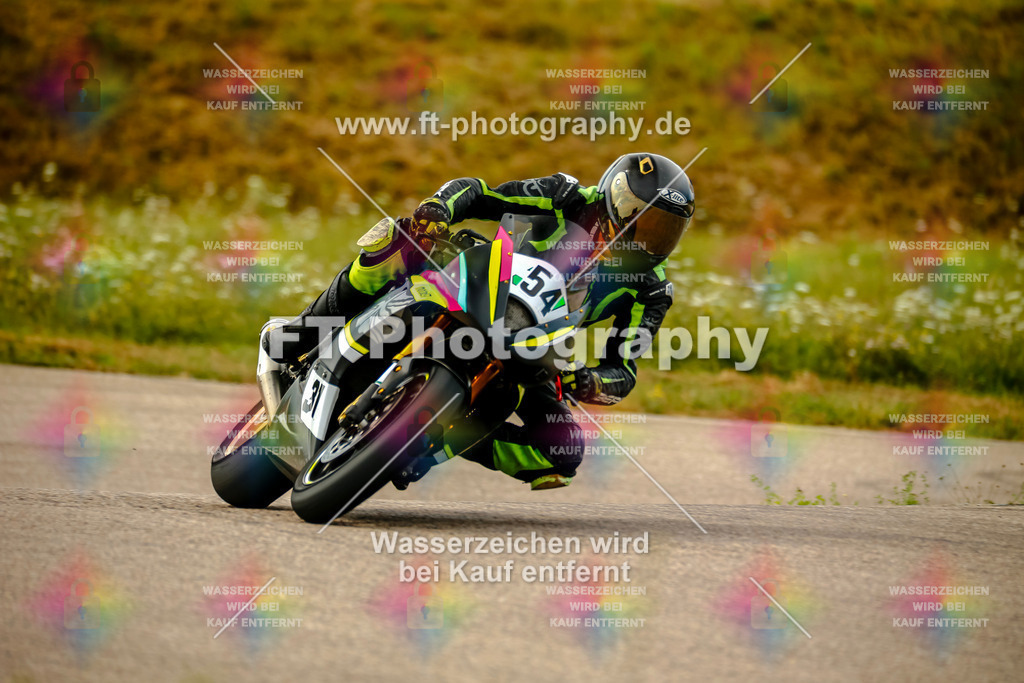 Chambley Juli-0762 | Hier findet Ihr Bilder von Touristenfahrten auf der Nürburgring Nordschleife oder von anderen Veranstaltungen die ich besucht habe. Viel Spass beim Durch Schauen 