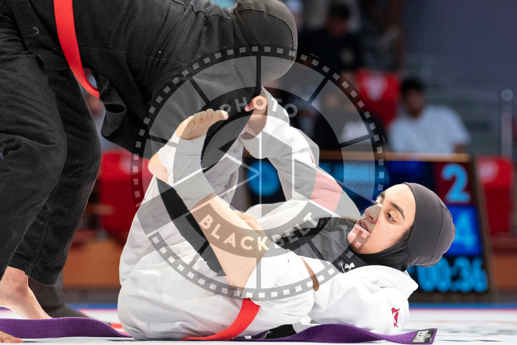 20231108PBB1194 | Fighters compete during the AJP World Professional Championship in the Mubadala Arena in Abu Dhabi, Arab United Emirates, on November 8, 2023.