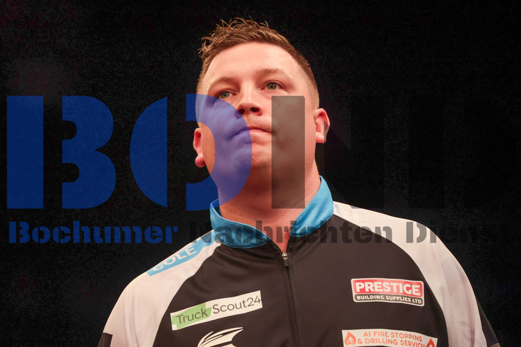  29.10.2023 - 
 | Sebastian Sendlak / Bochumer Nachrichtendienst (BOND) - PDC European Darts Championship: Viertelfinale {Persons shown} - Realisiert mit Pictrs.com