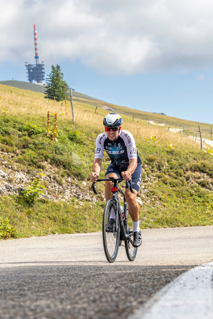 _01A4294 | Sportbilder, Sportfotograf, Hochzeits- und Eventfotografin, Flugshows, Portraits und Tiershooting, Aviation, Downhill, Nationalleague, Swissleague, International