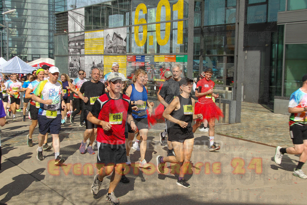 250920_1431_EV4_7080 | Sportfotografie im Rhein-Sieg Kreis, Köln, Bonn, NRW, Rheinland Pfalz, Hessen, etc. Unser Tätigkeitsfeld umfasst den Laufsport vom Volkslauf über den Marathon, Duathlon, Triathon bis zum Ultralauf wie Kölnpfad Ultra oder Schindertrail.