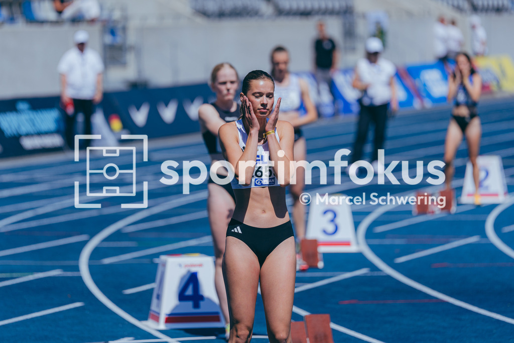 DM U23 U18 Bochum 2026 | Victoria Blessin (LG Filder), Startnummer 1653, 400 Meter Hürden, Deutsche Meisterschaften der U18 &amp; U23 2026, Lohrheidestadion Bochum-Wattenscheid, 04.07.2026 Foto: Marcel Schwering / sportimfokus - Realisiert mit Pictrs.com