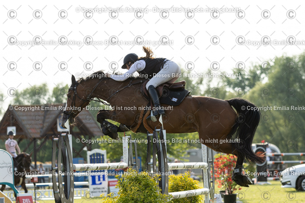 CL5A1008 | Emilia Reinking Fotografie - Realisiert mit Pictrs.com