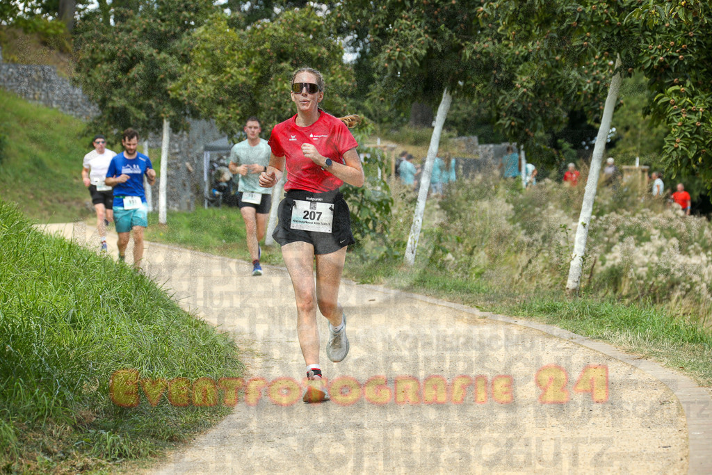 250824_1254_EX1_0909 | Sportfotografie im Rhein-Sieg Kreis, Köln, Bonn, NRW, Rheinland Pfalz, Hessen, etc. Unser Tätigkeitsfeld umfasst den Laufsport vom Volkslauf über den Marathon, Duathlon, Triathon bis zum Ultralauf wie Kölnpfad Ultra oder Schindertrail.