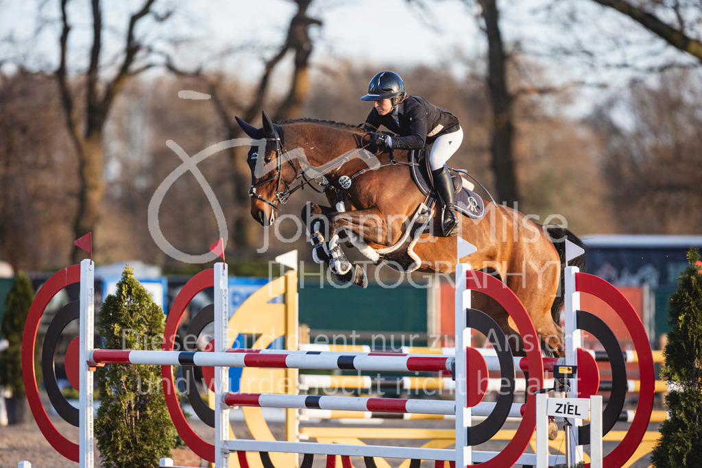 250408_Mühlen_Youngster-M-638 | Deine schönsten Turniermomente als professionelle Fotos! Entdecke hochwertige Pferdesport-Fotografie im Online-Shop. Jetzt Fotos finden & bestellen!