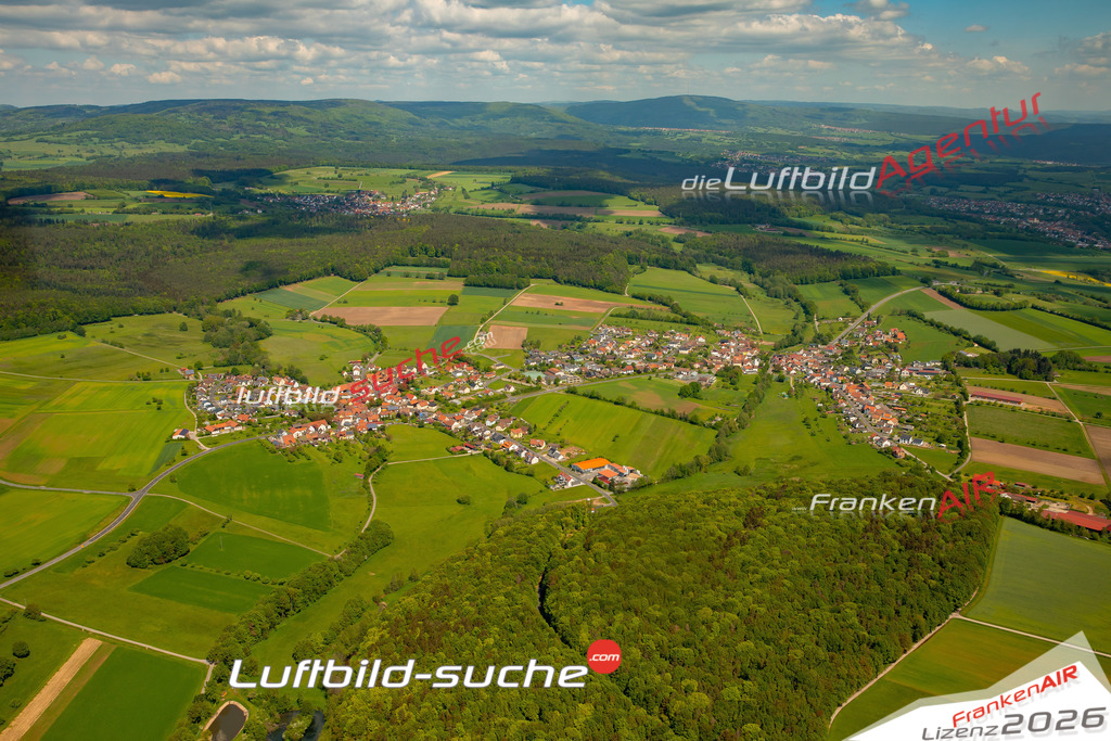Das Luftbild zeigt : Lauter Burkardroth - Die Luftaufnahme wurde 2024 vom UL-Flugzeug aus erstellt ( keine Drohne ) - Hochauflösende Luftaufnahme - Für grossformatige Ausdrucke geeignet. Die Geschenkidee !Mit Lizenz und Bildrechte bestellbar