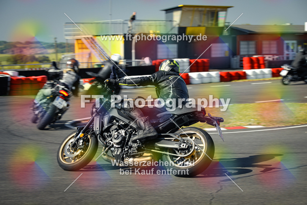 OBK_Mai_Volker_Adam-10383 | Hier findet Ihr Bilder von Touristenfahrten auf der Nürburgring Nordschleife oder von anderen Veranstaltungen die ich besucht habe. Viel Spass beim Durch Schauen 