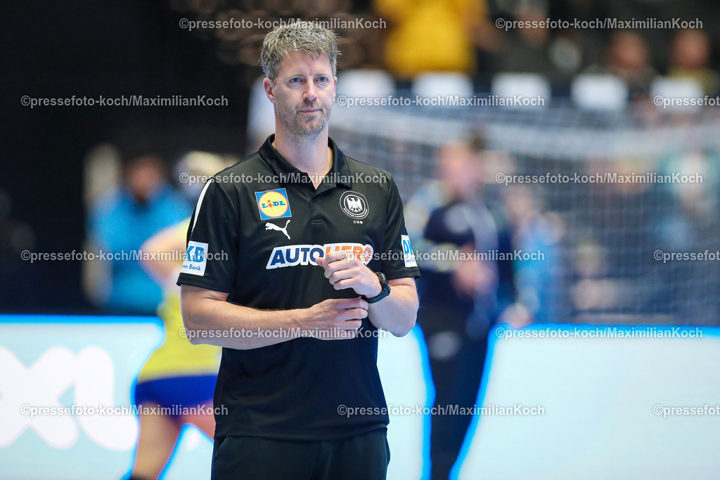 DHB13072401001 | 13.07.2024, Handball, Länderspiel Frauen, Dortmund, Westfalenhalle, DHB, Olympia Vorbereitung, Deutschland - Brasilien: Headcoach Trainer Markus Gaugisch (GER)