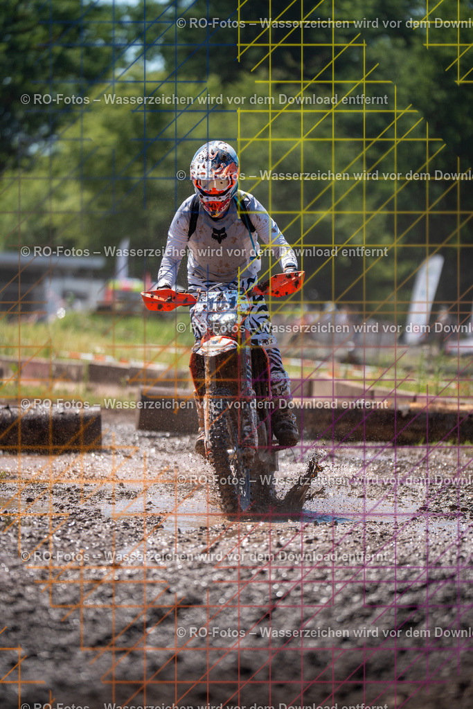 1 Lauf Schlüchtern IGE 2026-501 | Sportfotografie von RO-Fotos: Motorsport, Motocross, Enduro, Laufveranstaltungen und Triathlon. Professionelle Fotos von Sportlern und Events. - Realisiert mit Pictrs.com