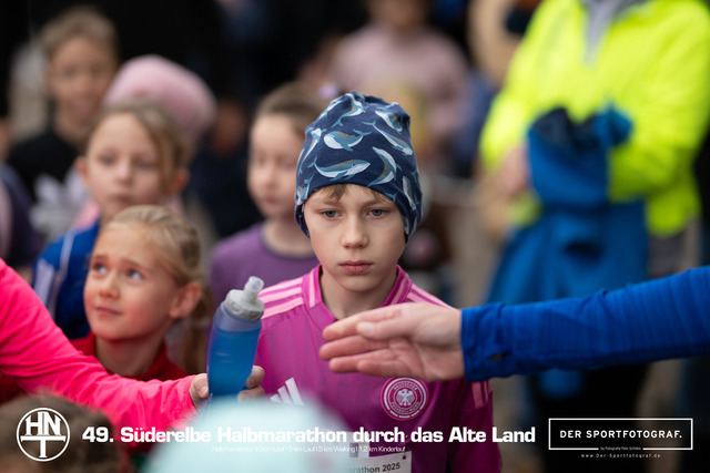 Süderelbe Halbmarathon 2025 I 09.11.2025 I Fotograf_DerSportfotograf.I 00117 | Der Sportfotograf. - Realisiert mit Pictrs.com