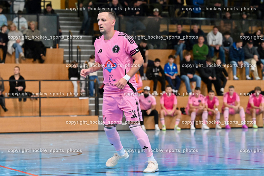 Carinthia Flamengo Futsal Club vs. Futsal Klagenfurt | #7 Enes Brdjanovic Carinthia Flamengo, Carinthia Flamengo Futsal Club vs. Futsal Klagenfurt, Carinthia Flamengo Futsal Club vs. Futsal Klagenfurt am 01.12.2024 in Klagenfurt (Ballspielhalle Viktring), Austria, (Photo by Bernd Stefan)